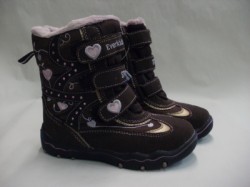 Dětská zimní obuv 2011/2012